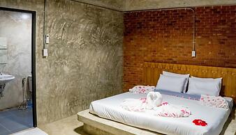 Tonfang Hotel