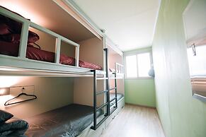 Midtown Hostel