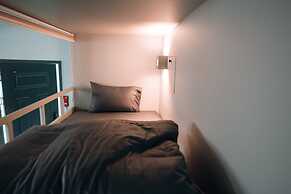 Midtown Hostel
