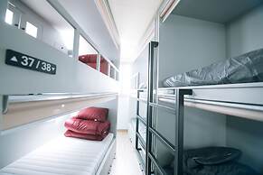 Midtown Hostel