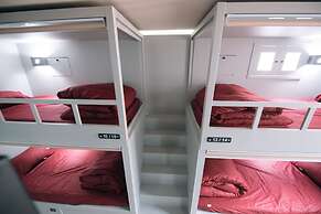 Midtown Hostel
