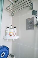 Midtown Hostel