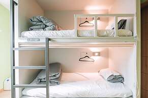 Midtown Hostel