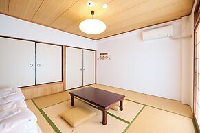 J-Hoppers Lake Biwa Guesthouse - Hostel