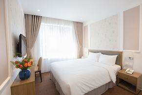Vyhouse Hanoi Hotel