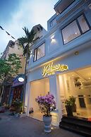 Vyhouse Hanoi Hotel