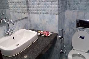 Adhunik Hotel Behror