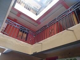 Mau Summit Hotel