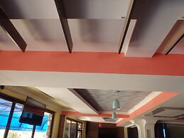Mau Summit Hotel