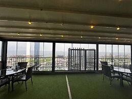 Seref Hotel
