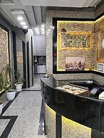 Seref Hotel