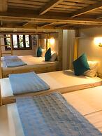 Halo Bay Homestay
