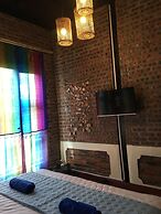Halo Bay Homestay