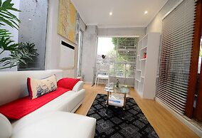 Corgi Guest House