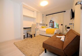 Corgi Guest House