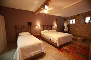 Podemos Otel
