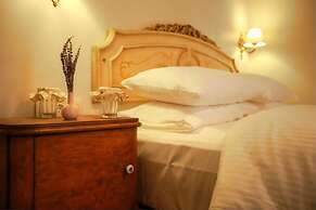 Podemos Otel
