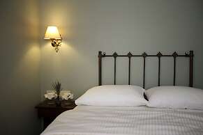 Podemos Otel