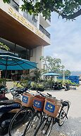 Seashore Hotel & Apartment