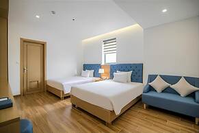 Seashore Hotel & Apartment
