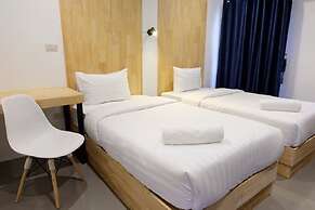 The Cozy Hotel