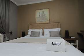 Ledumo Lodge
