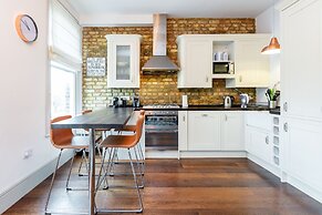 Vauxhall Park Views - 2 Bed Flat by BaseToGo