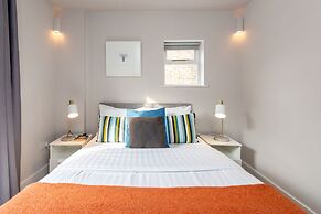 Vauxhall Park Views - 2 Bed Flat by BaseToGo
