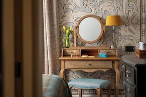 Beverley Arms Hotel