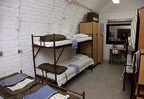 10-Z Bunker - Hostel