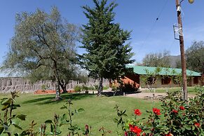 Entre Montañas y Rio