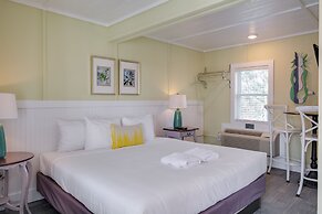 See Sea Motel