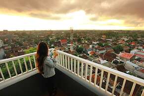 Uniq Hotel Yogyakarta
