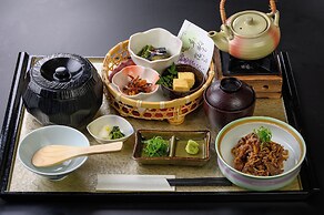 Hotel Green Park Suzuka