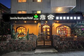 Junshe Boutique Guest House - Hostel