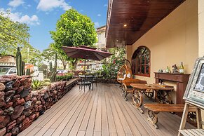 Junshe Boutique Guest House - Hostel
