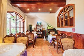 Junshe Boutique Guest House - Hostel