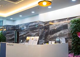 Shine Hotel