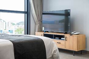 Shine Hotel