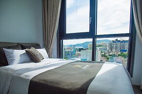 Shine Hotel