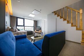 Shine Hotel