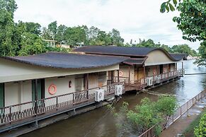 Binlha Raft Resort