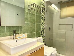 iCove Beach Hotel