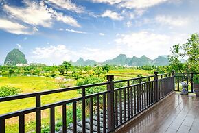 Peach Blossom Resort Hotel