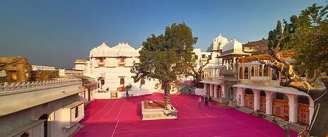 Bassi Fort Palace