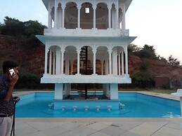 Bassi Fort Palace