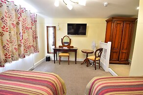 The Crown Hotel