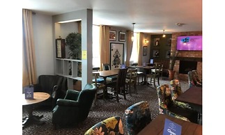 The Crown Hotel