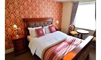 The Crown Hotel
