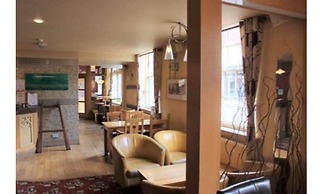 The Crown Hotel